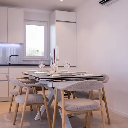 Penthouse Alure * سبليت
