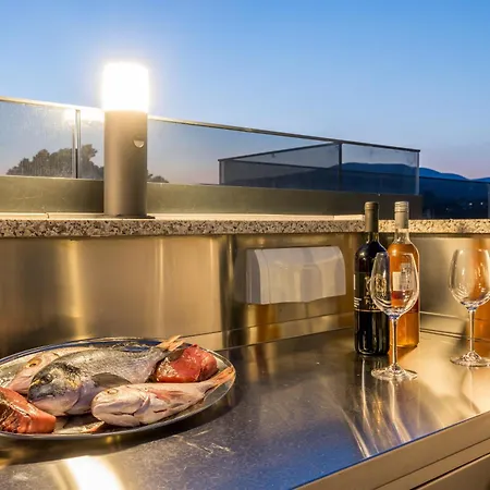 Penthouse Alure شقة